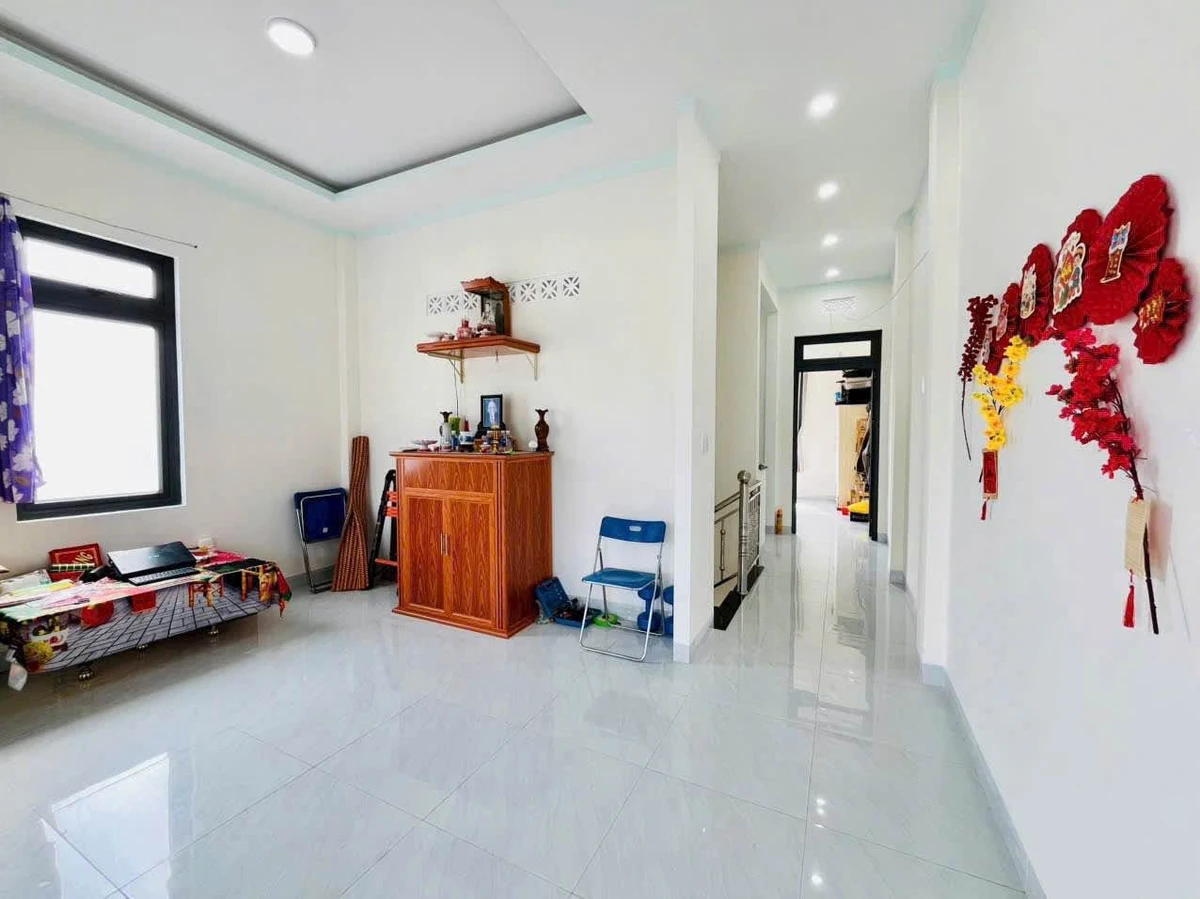 Bán nhà phố 3 PN, 100m², 3 tỷ 200 triệu - Ảnh thu nhỏ 3