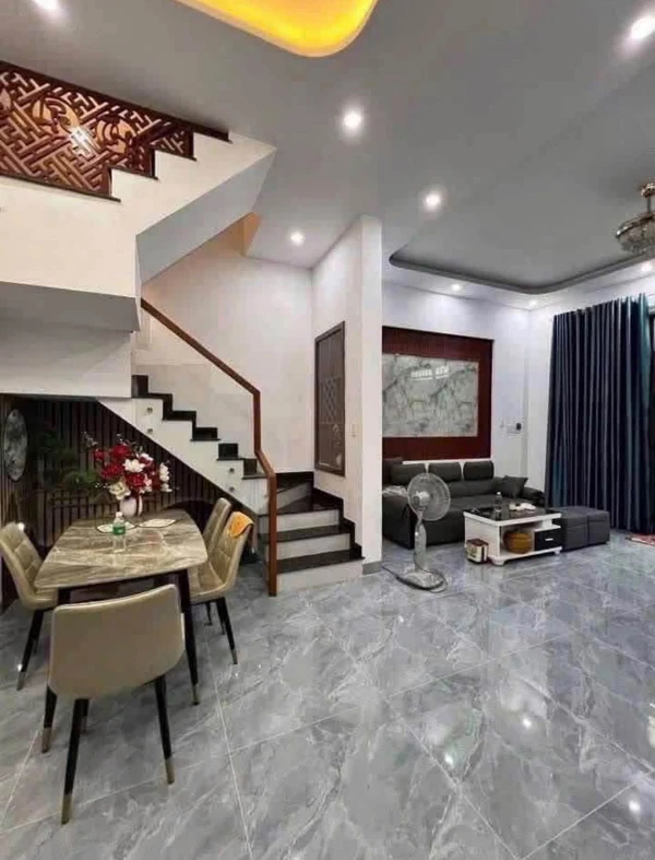 Bán nhà hẻm 3PN 4WC 72m2 Chu Mạnh Trinh, Vũng Tàu 6.5 tỷ