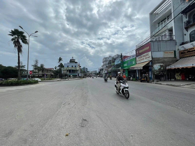 Bán nhà mặt tiền 67m2 Bà Triệu, Huế 7 tỷ