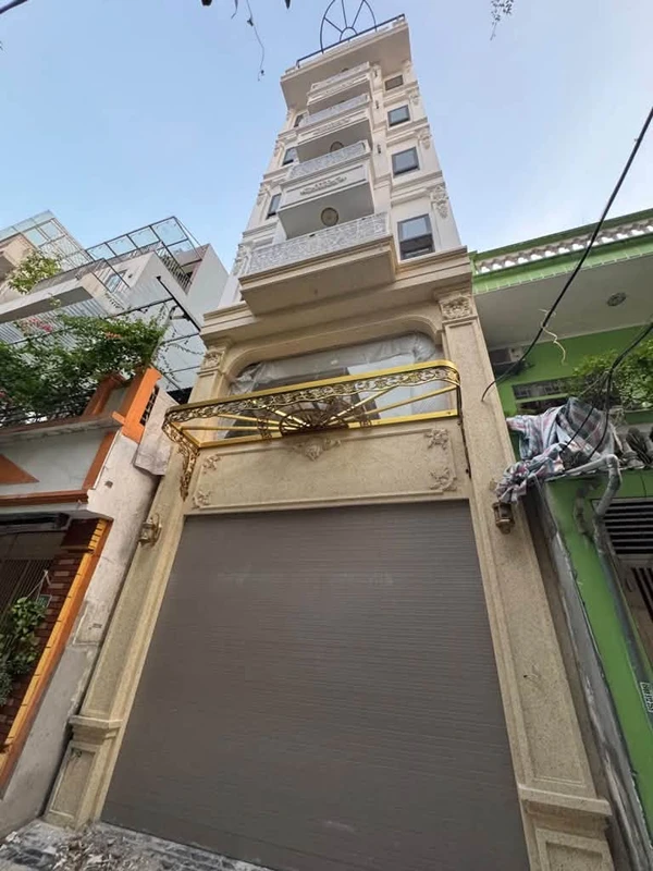 Bán nhà 7 tầng thang máy 85m² Long Biên 26 tỷ