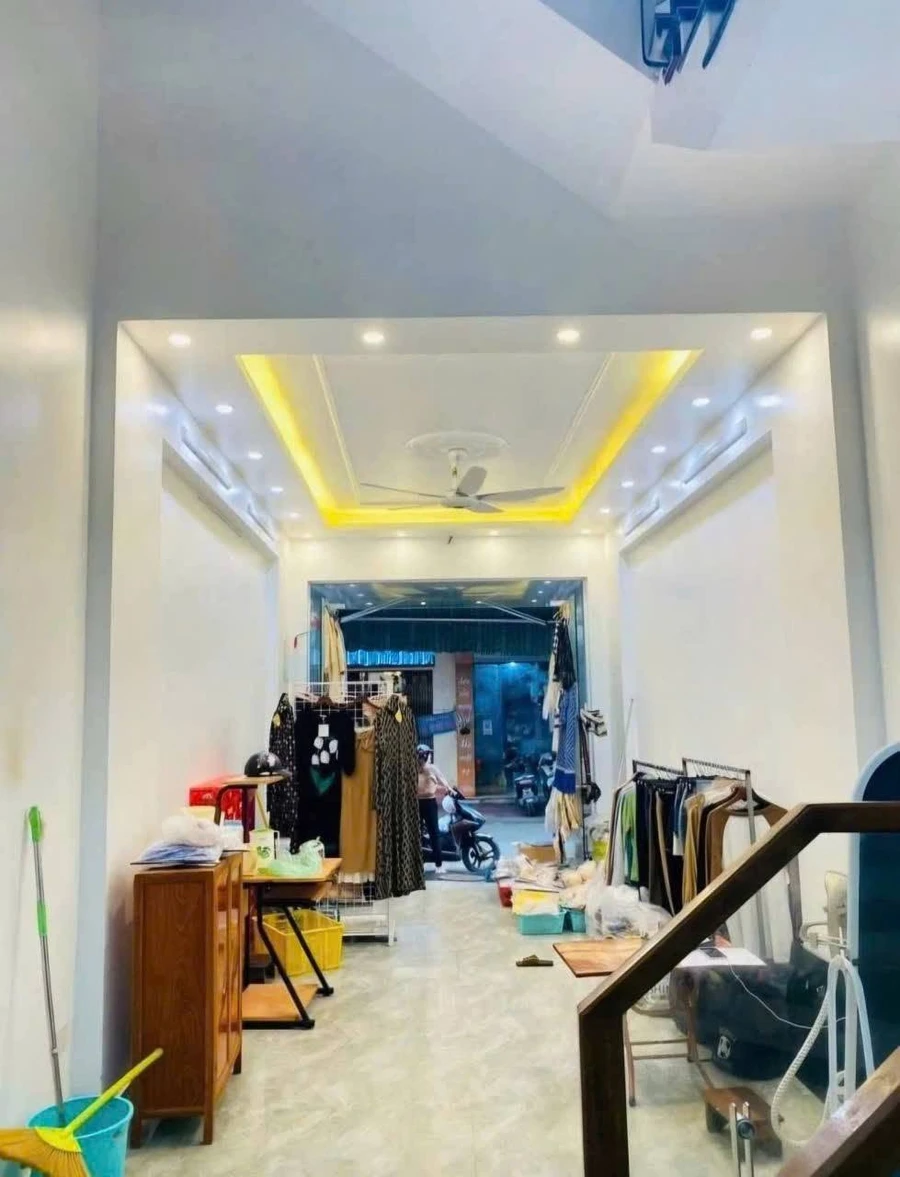 Bán nhà góc 4 tầng mặt phố Phạm Hồng Thái, Hải Dương, 172m2, trên 5 tỷ - Ảnh thu nhỏ 3