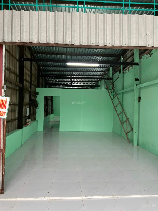 Chính chủ bán nhà gần vòng xoay Năm Căn - Ảnh 1