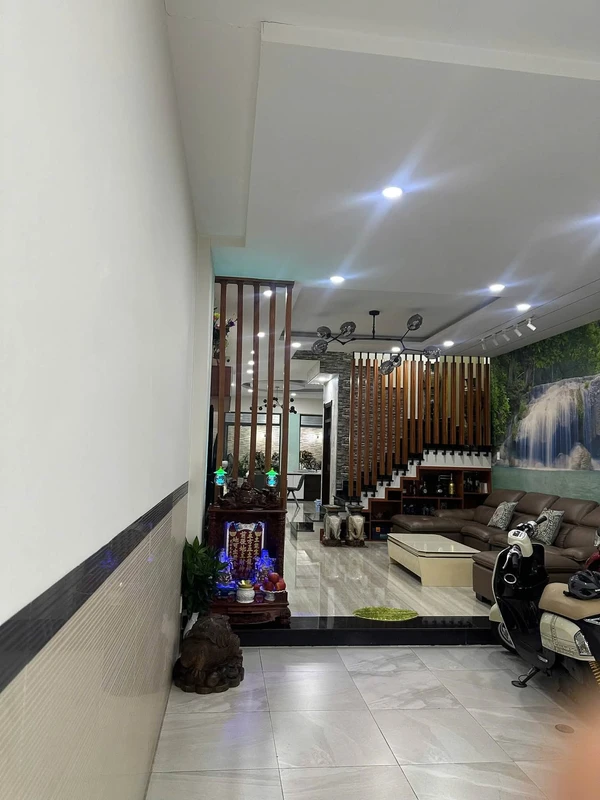 Bán nhà mặt tiền Văn Tiến Dũng 100m² Nha Trang 15.5 tỷ