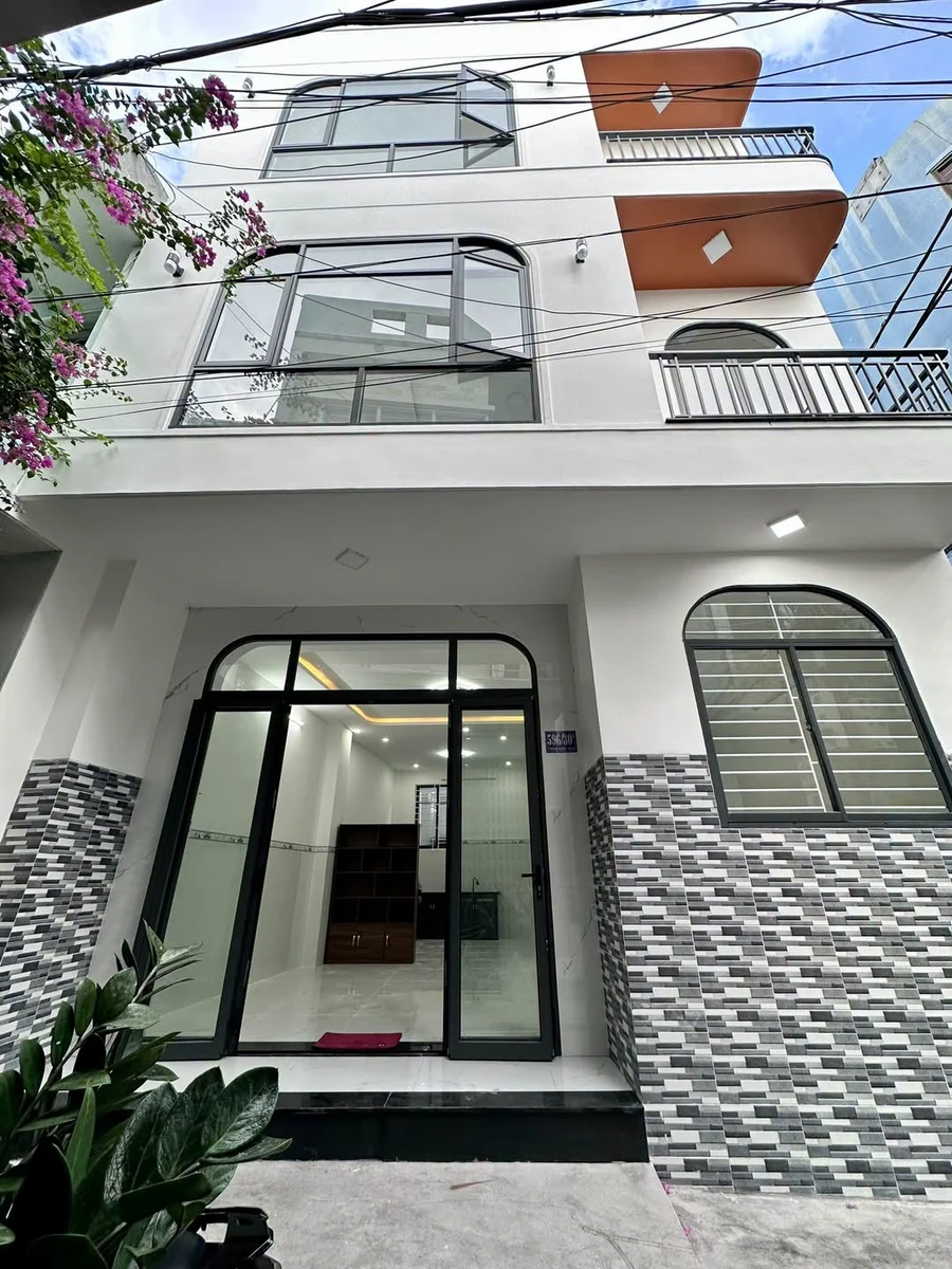 Bán nhà hẻm Trần Hưng Đạo 58m2, 3 phòng ngủ, Quy Nhơn - Ảnh 1