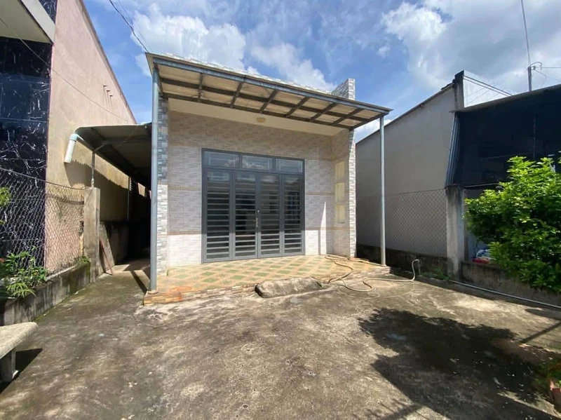 Bán nhà 2PN kiên cố 7x21m Long Khánh 1 tỷ 250