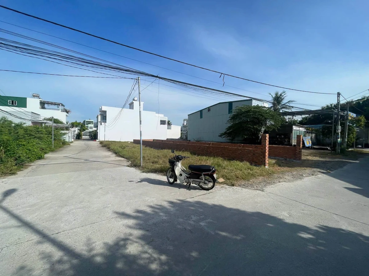 Bán đất 2 mặt tiền Trần Đăng Ninh 194m² Nha Trang 4 tỷ - Ảnh thu nhỏ 2