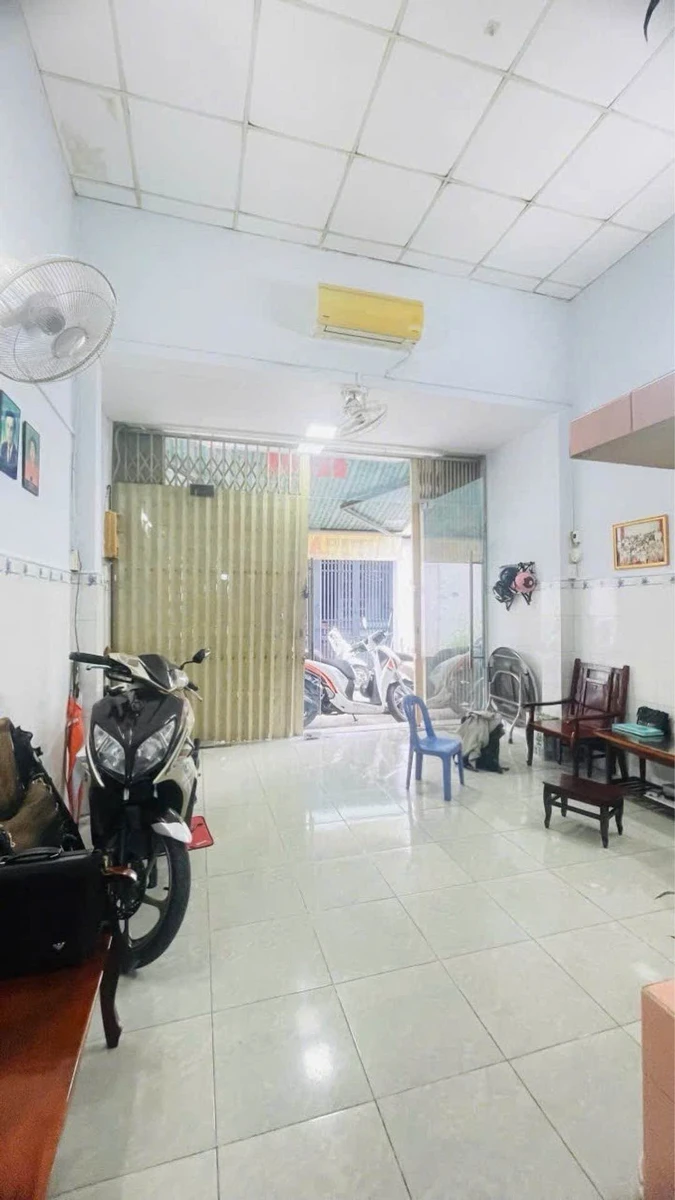 Nhà bán Lê Văn Quới, Bình Tân, 36m², 2 tầng, nhỉnh 4 tỷ - Ảnh thu nhỏ 2