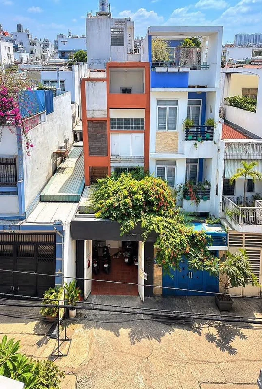 Bán nhà 5 tầng 40.5m² Quận 1 4.39 tỷ o9o126o825