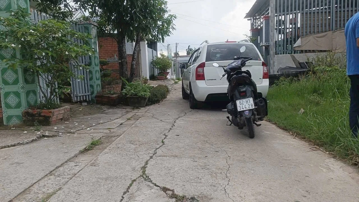 Bán 2 nền đất Tân Trụ, 155m² và 120m², từ 999tr - Ảnh 1