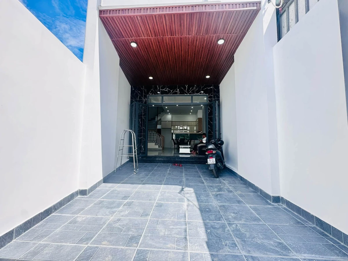 Nhà 1 trệt 2 lầu Phú Hòa 2, 83m², 4PN 4WC, 4 tỷ 190 - Ảnh thu nhỏ 4