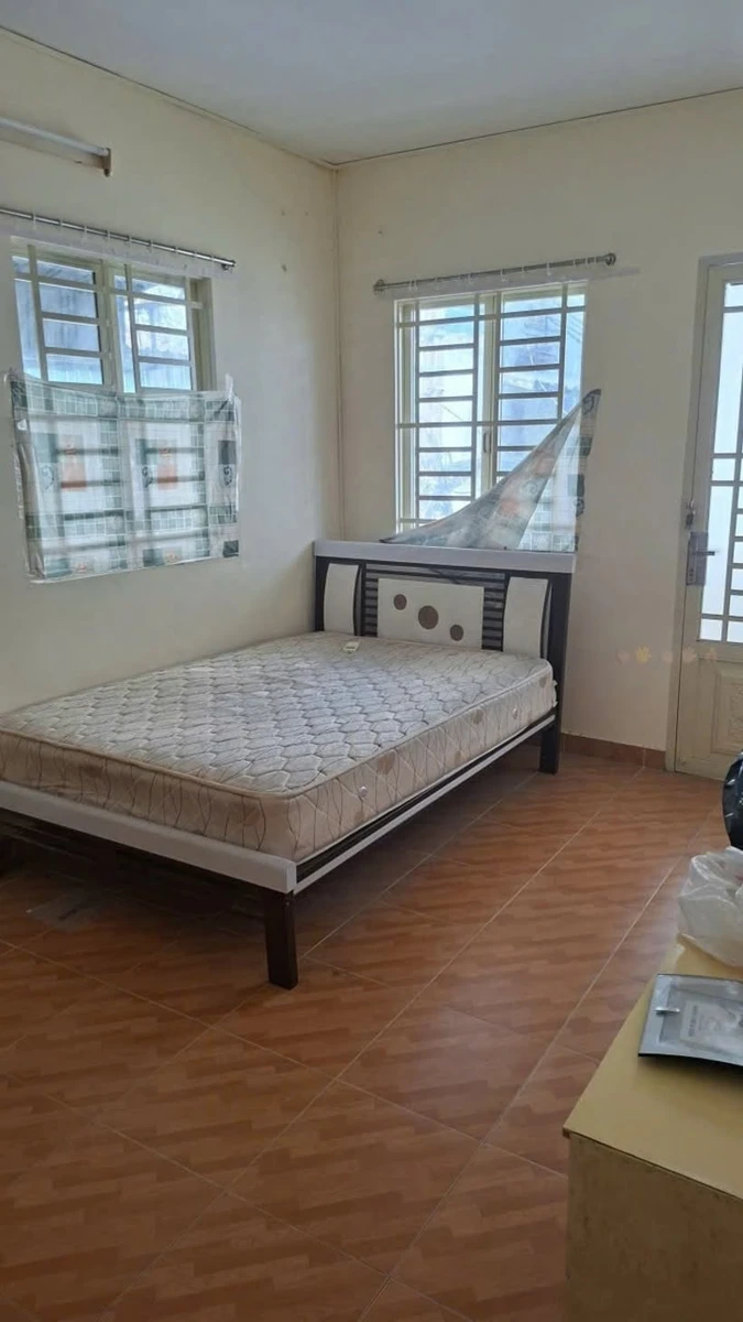 Bán nhà 2 tầng 51,7m² giá 5,7 tỷ Trần Hưng Đạo Q1 - Ảnh 1