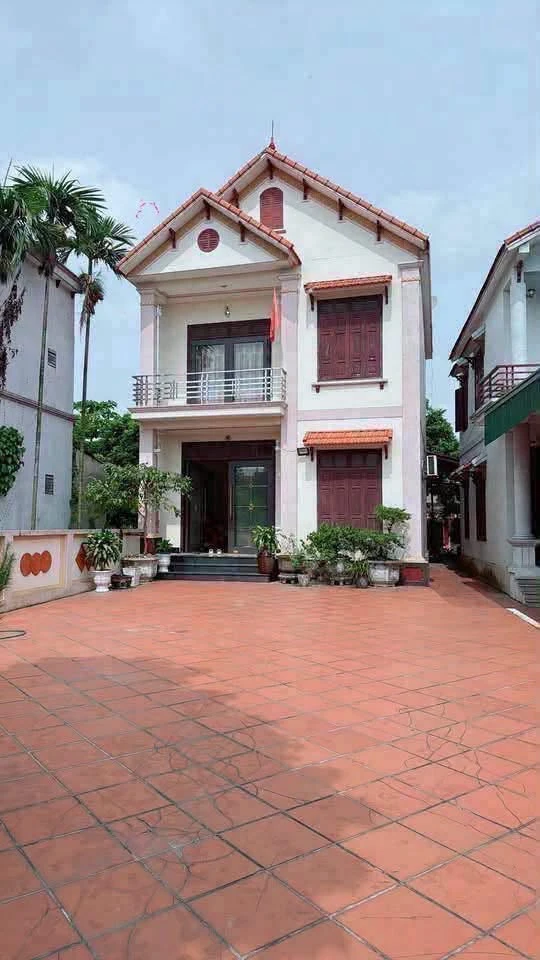 Bán nhà 2 tầng mái Thái 202m² lô góc 2 mặt tiền Hải Phòng - Ảnh 1