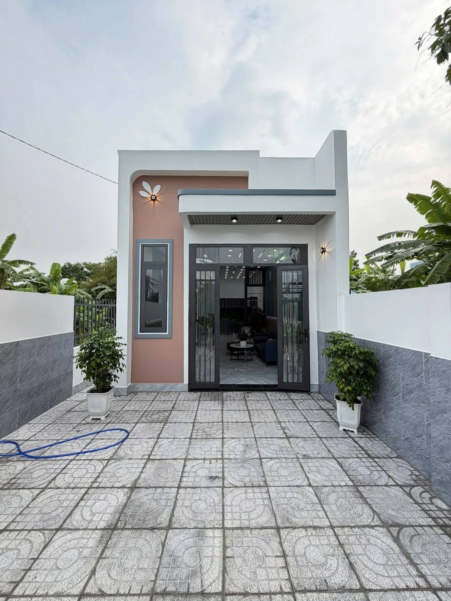 Bán nhà mới xây 147m² Đức Hoà Long An 2 tỷ 50 - Ảnh thu nhỏ 2