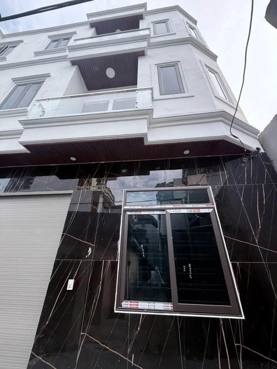 Bán nhà 3 tầng 43.9m2 Hải Dương 2 tỷ 6 - Ảnh 1