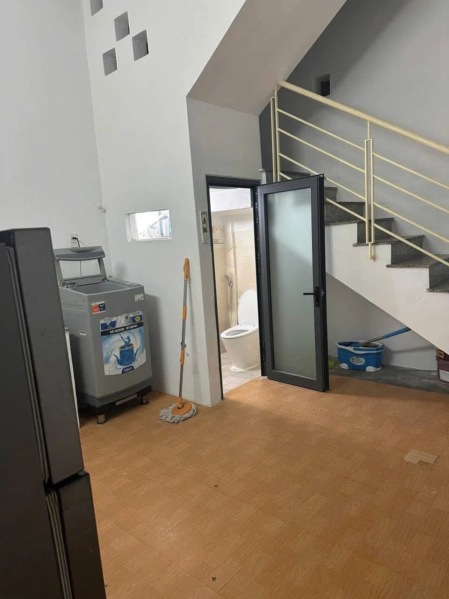 Bán nhà 2 tầng 67m2 mặt tiền Khe Sanh Nha Trang 7,2 tỷ - Ảnh thu nhỏ 5