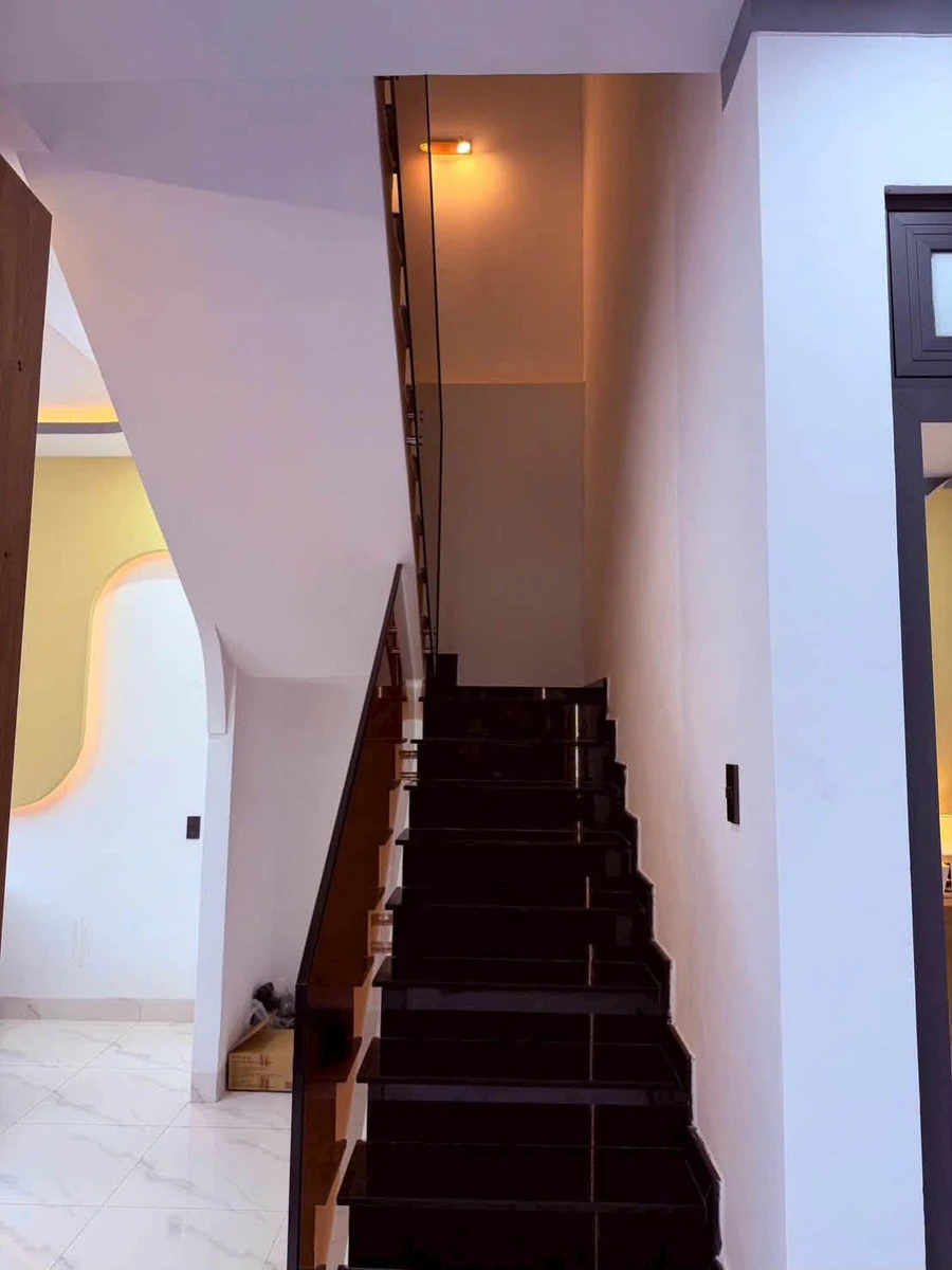 Bán nhà liền kề 6.5x14 (91m²), 3 phòng, full nội thất ở Đắk Lắk - Ảnh thu nhỏ 5