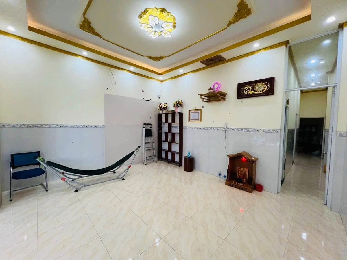 Bán nhà hẻm 2 mặt tiền Trần Huy Cáp, 137.5m², 2PN, 1.5 tỷ - Ảnh 1