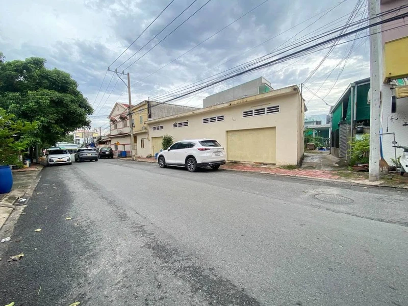Bán lô góc 80m² Lái Thiêu, Bình Dương, 2.7 tỷ