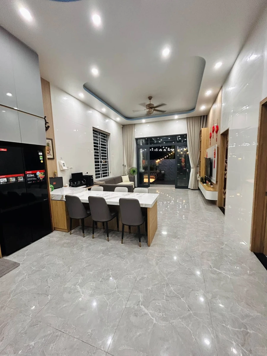 Bán biệt thự mái Thái 219m² Lê Văn Sỹ, Tân Bình - Ảnh thu nhỏ 3