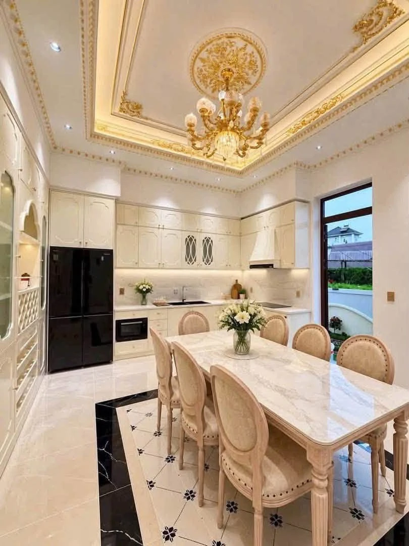 Bán biệt thự kiến trúc Châu Âu Đà Lạt 226m², 5 phòng 13.5 tỷ - Ảnh thu nhỏ 2