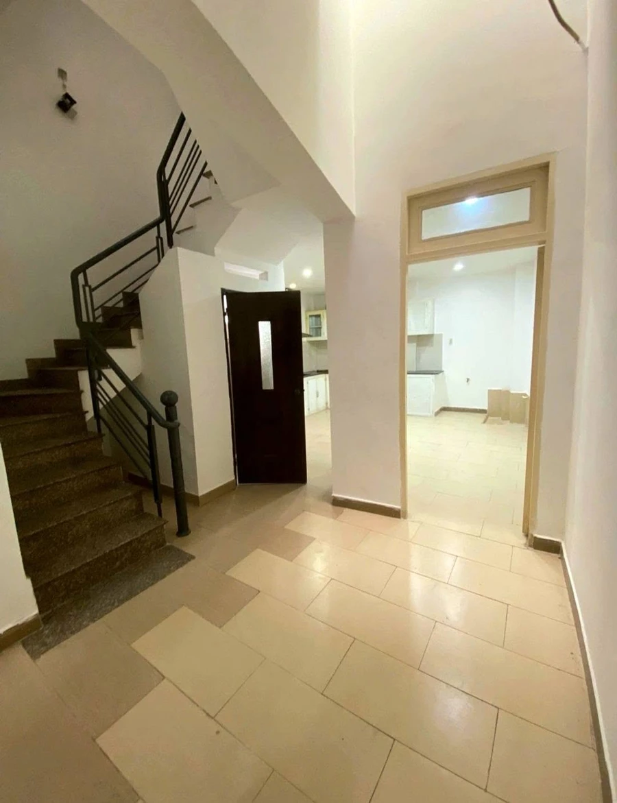 Bán nhà mới xây 5PN 77m² gần Aeon Tân Phú 4,5 tỷ - Ảnh thu nhỏ 2