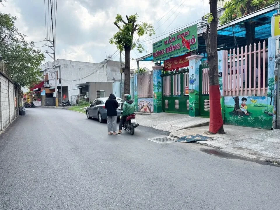 Bán dãy nhà trọ mặt tiền Tân Long, Dĩ An 198m² - 6.55 tỷ - Ảnh 1