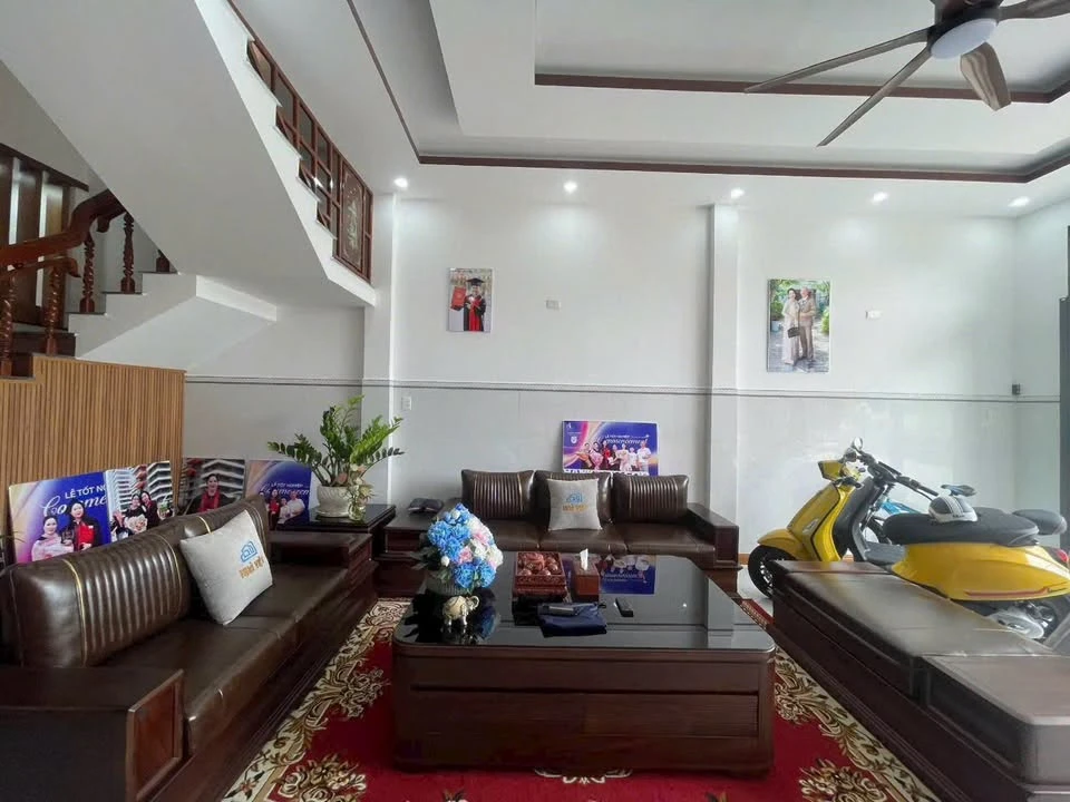 Bán nhà mặt tiền Võ Trọng Nguyễn 100m2 Bình Tân 4 tỷ - Ảnh thu nhỏ 2