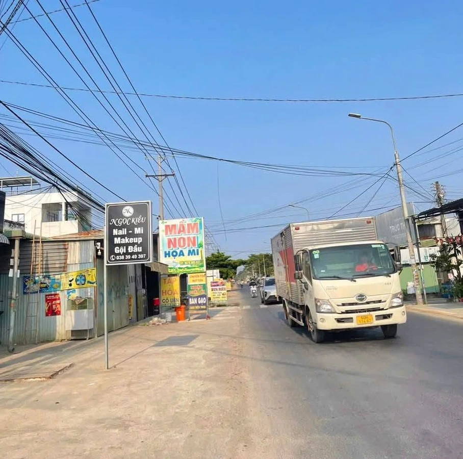 Bán mặt tiền đất kinh doanh 302m2 gần KCN Giang Điền, Đồng Nai - Ảnh thu nhỏ 2