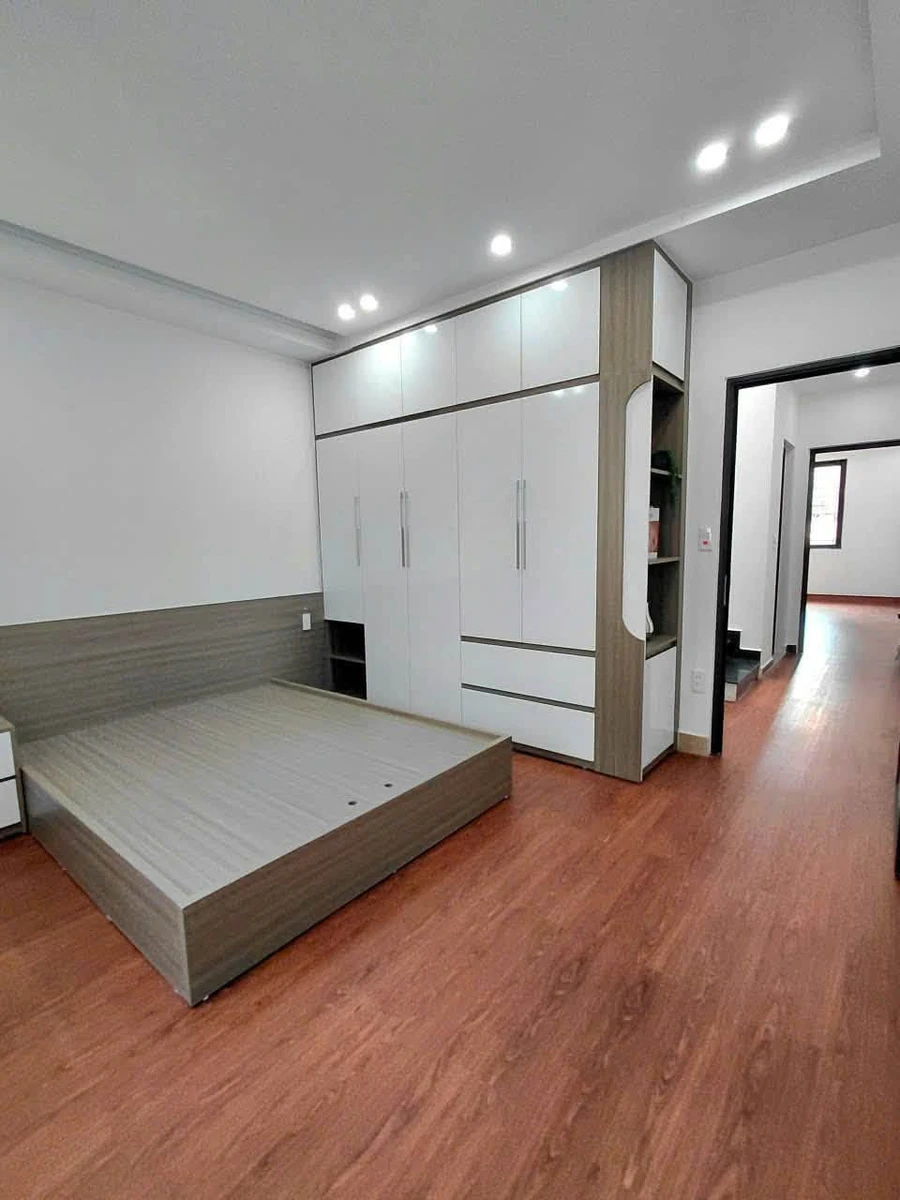 Bán nhà phố 4 tầng 51m² Nguyễn Văn Linh 4 tỷ 050 triệu - Ảnh thu nhỏ 3
