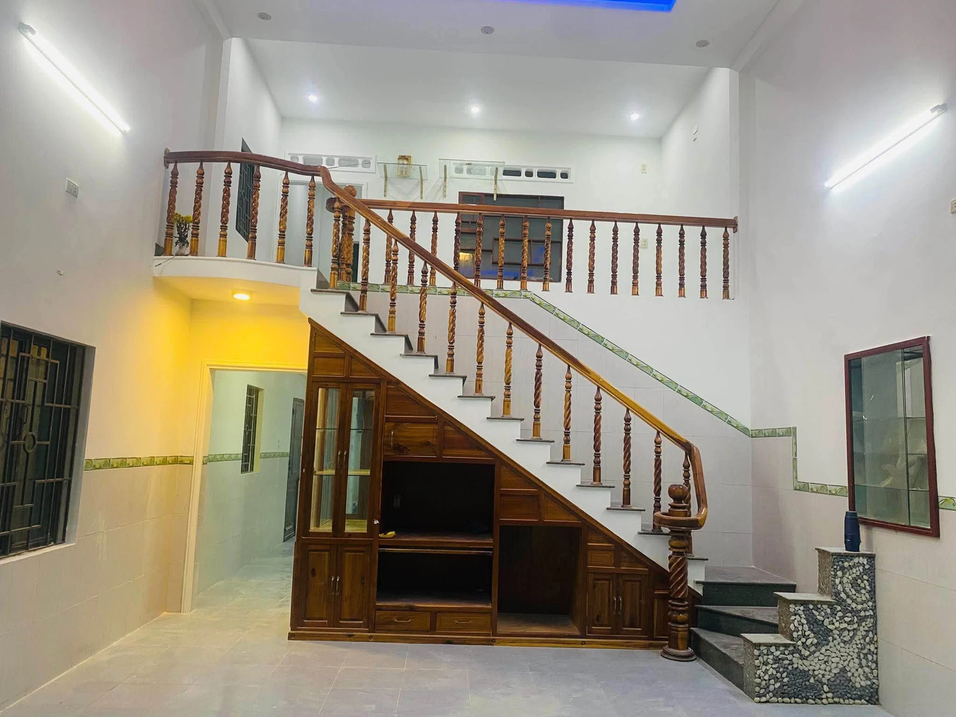 Bán nhà mê lợp 2PN 66,8m2 hẻm Hoàng Văn Thụ Quy Nhơn - Ảnh 1