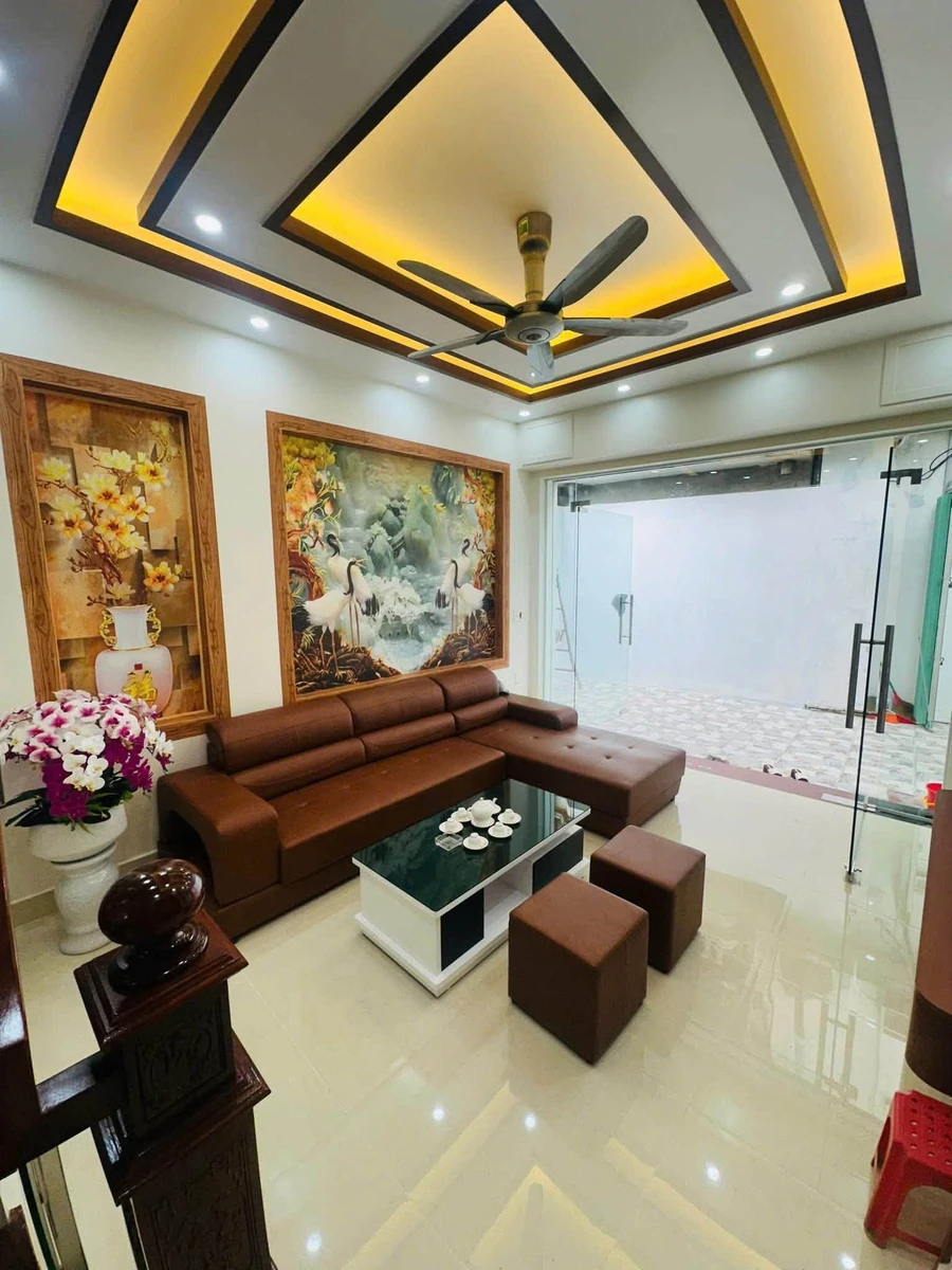 Bán nhà 4 tầng 42m² đầy đủ nội thất gần Trần Hưng Đạo, Quận 1 - Ảnh thu nhỏ 3