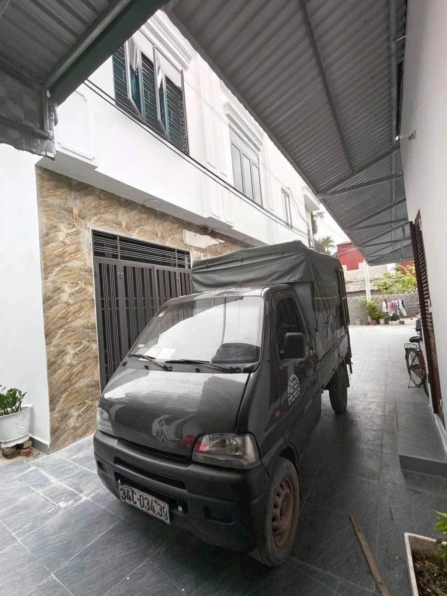 Bán nhà 2 tầng lô góc 40,1m2 ngõ ô tô khu 2 phường Việt Hòa, Hải Dương - Ảnh 1