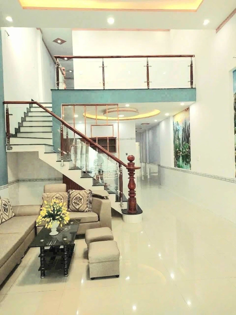 Bán nhà gác lửng kiên cố 5x22m, 3PN, sổ riêng Trảng Dài - Ảnh 1