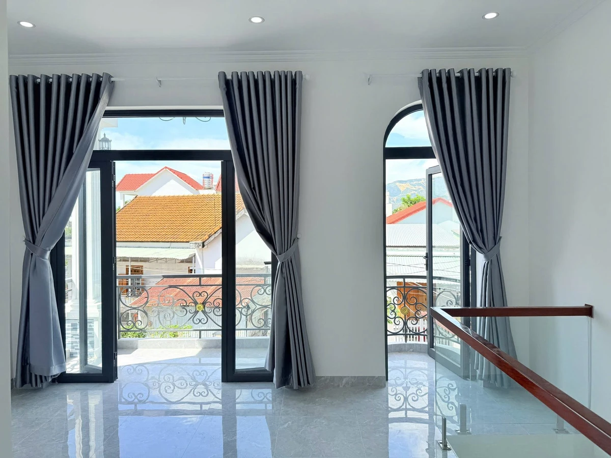 Bán nhà mái Thái mới 107m² Nha Trang - Ảnh thu nhỏ 5