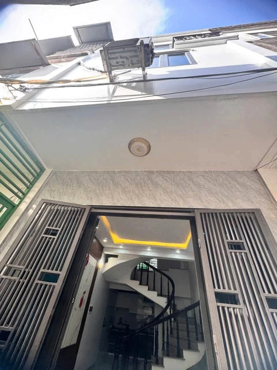Bán nhà 3 tầng 30m² Trần Nguyên Hãn, Hải Phòng 2 tỷ 090 triệu - Ảnh 1