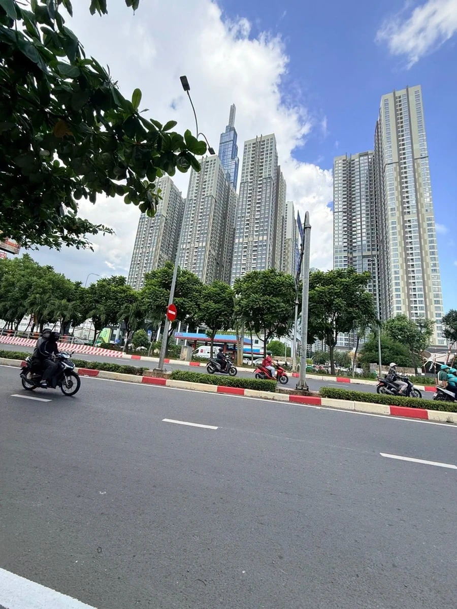 Bán nhà 25m2 x 3 tầng đúc gần Landmark 81, Nguyễn Hữu Cảnh, Bình Thạnh, hơn 3 tỷ - Ảnh 1