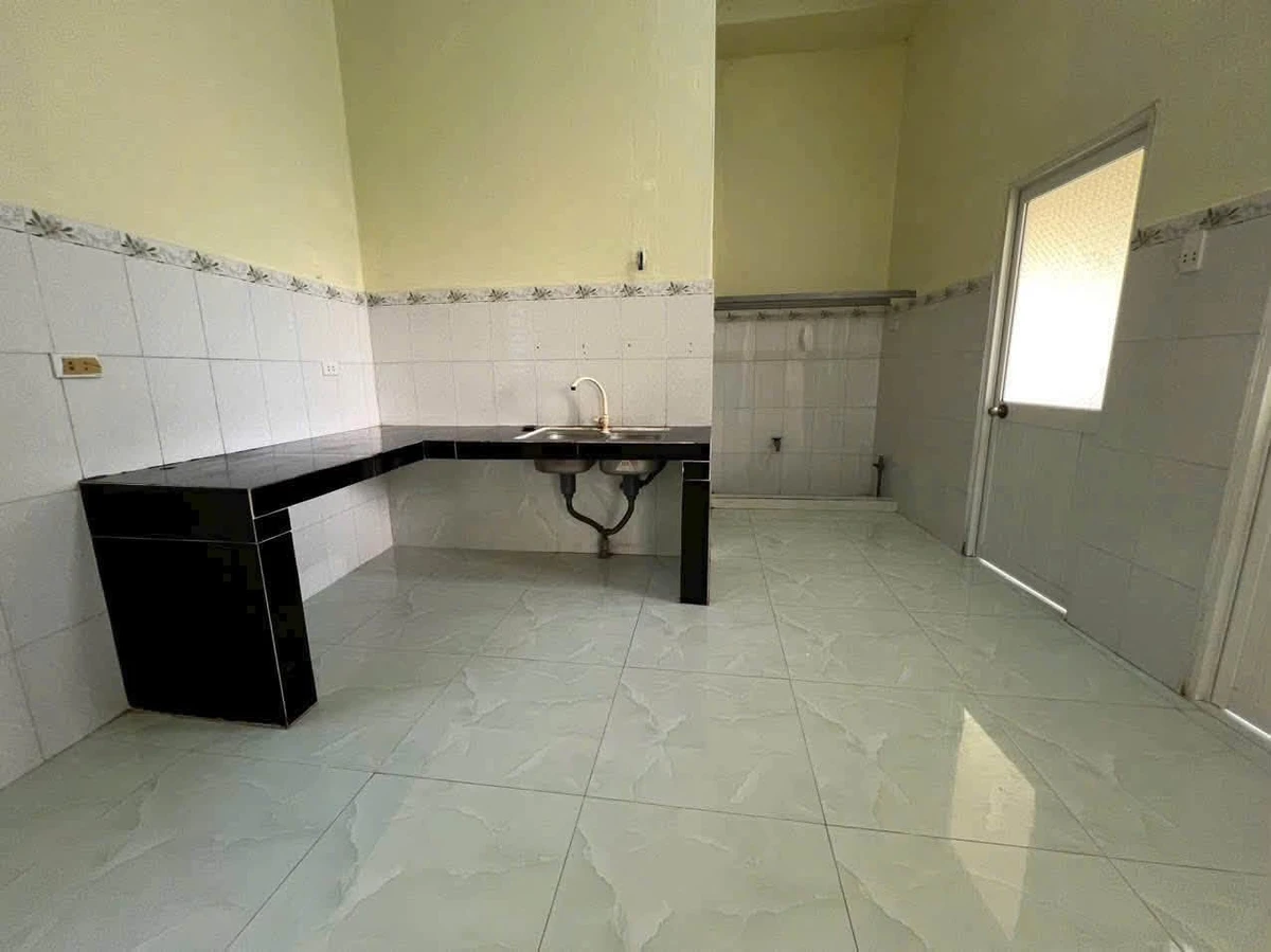 Bán nhà cấp 4 75m2, 2PN, giá 1,35 tỷ, hẻm Hùng Vương, xã Phú Đông - Ảnh thu nhỏ 4