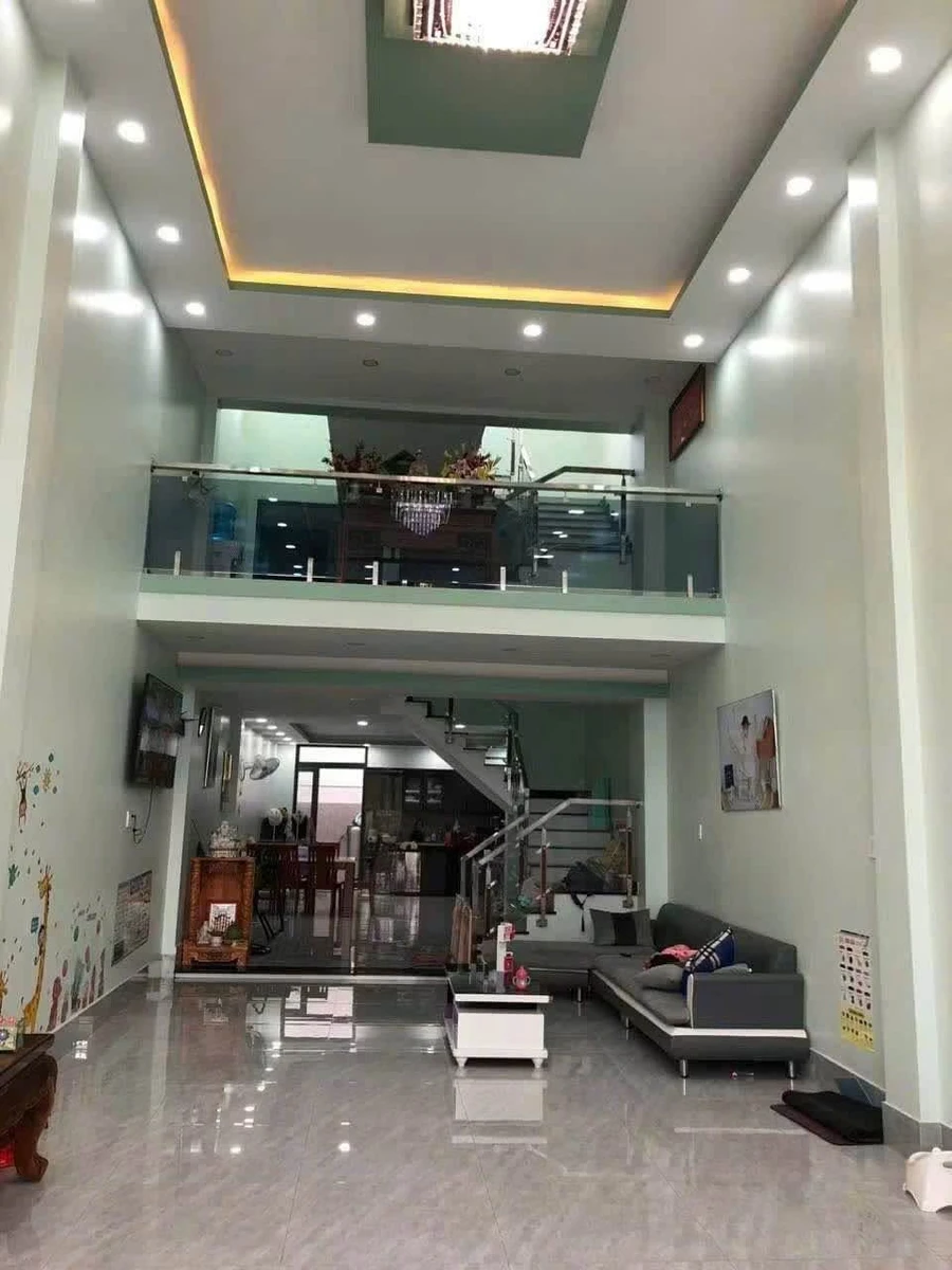 Bán nhà mặt tiền 110m² Bến Lức, Tây Ninh 4,75 tỷ - Ảnh thu nhỏ 3