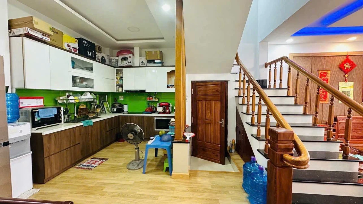 Cho thuê nhà 4 tầng 60m2, 4 phòng ngủ, đầy đủ nội thất tại VCN Phước Long 1, Nha Trang - Ảnh thu nhỏ 3