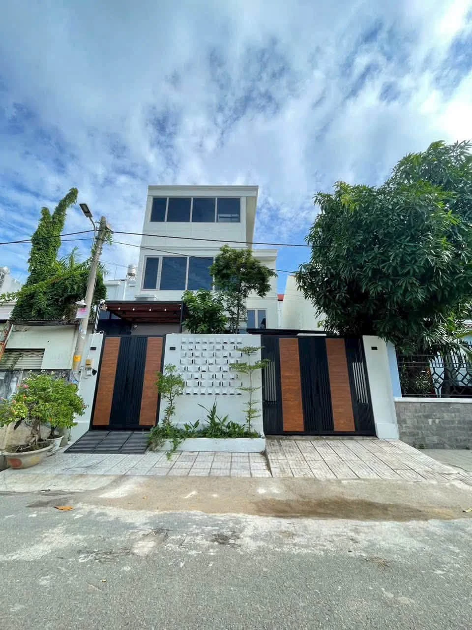 Bán nhà phố 153m² Bộ CA, Phú Thuận 15 tỷ 950 - Ảnh 1