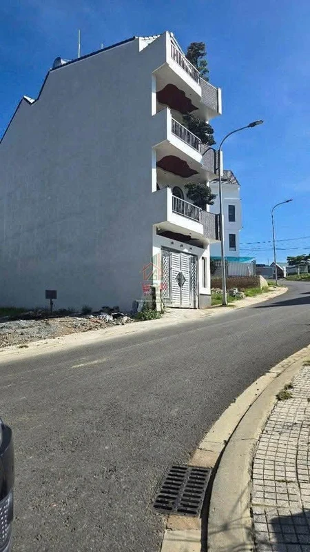 Bán đất mặt tiền KQH đường An Sơn, 118,7m2, Phường 4, Lâm Đồng