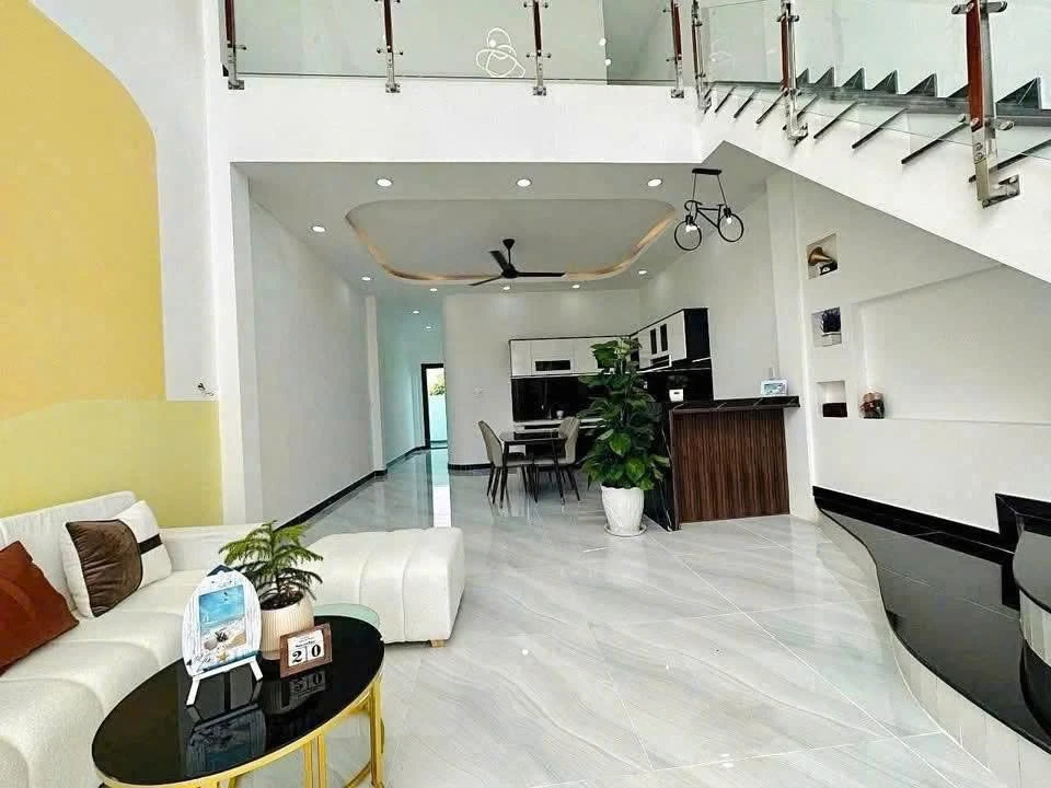Bán nhà lửng 100m² 1 tỷ 450 Thủ Đức - Ảnh thu nhỏ 2
