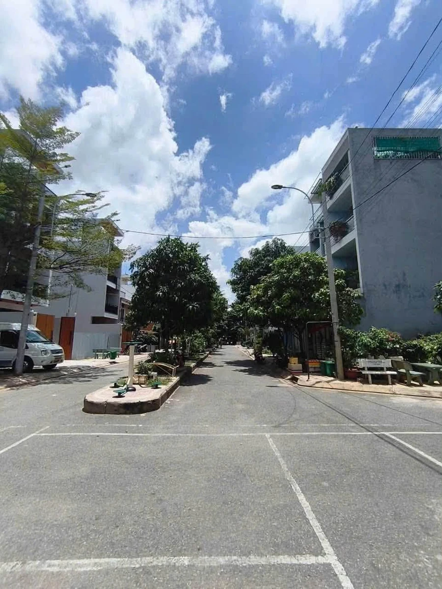 Bán đất 90m2 hẻm 12m đường Lê Văn Quới, Bình Tân giá 6,55 tỷ - Ảnh 1