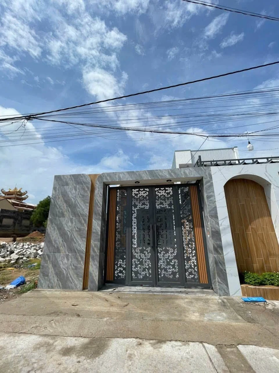 Bán nhà cấp 4 2 phòng ngủ 80m² Long Hải Nhà Bè 2 tỷ 192 triệu - Ảnh 1
