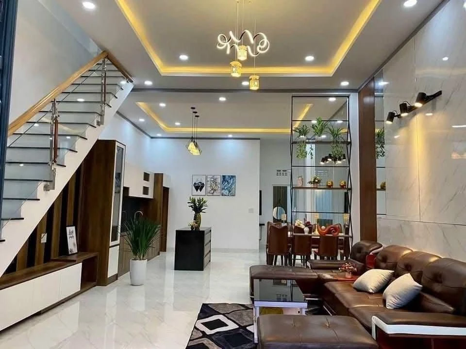 Bán nhà 4 phòng ngủ 35m2 giá 8 tỷ Hà Đông - Ảnh 1