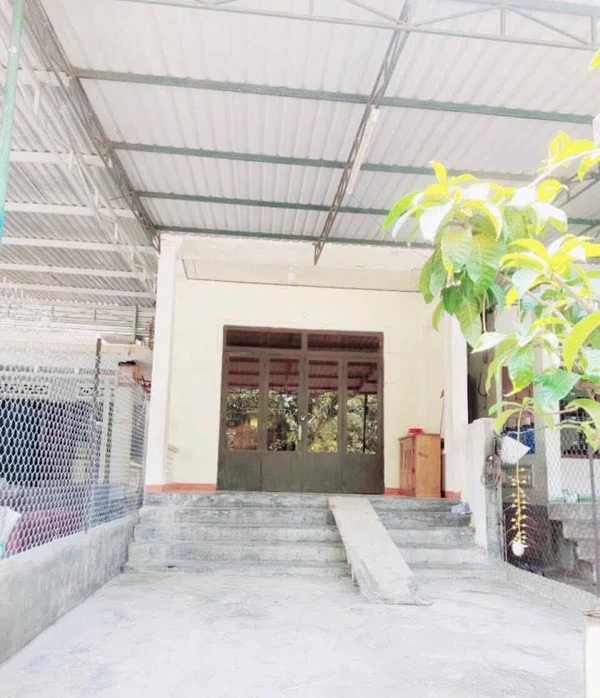 Bán nhà cấp 4 129m2 hẻm ô tô đường Hòn Thơm, Vĩnh Ngọc, Nha Trang giá 2,5 tỷ
