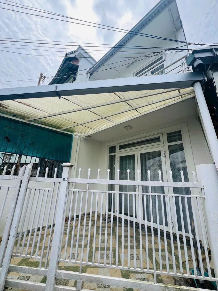 Bán nhà 2 tầng 3PN tại Đà Lạt 3,4 tỷ - Ảnh 1