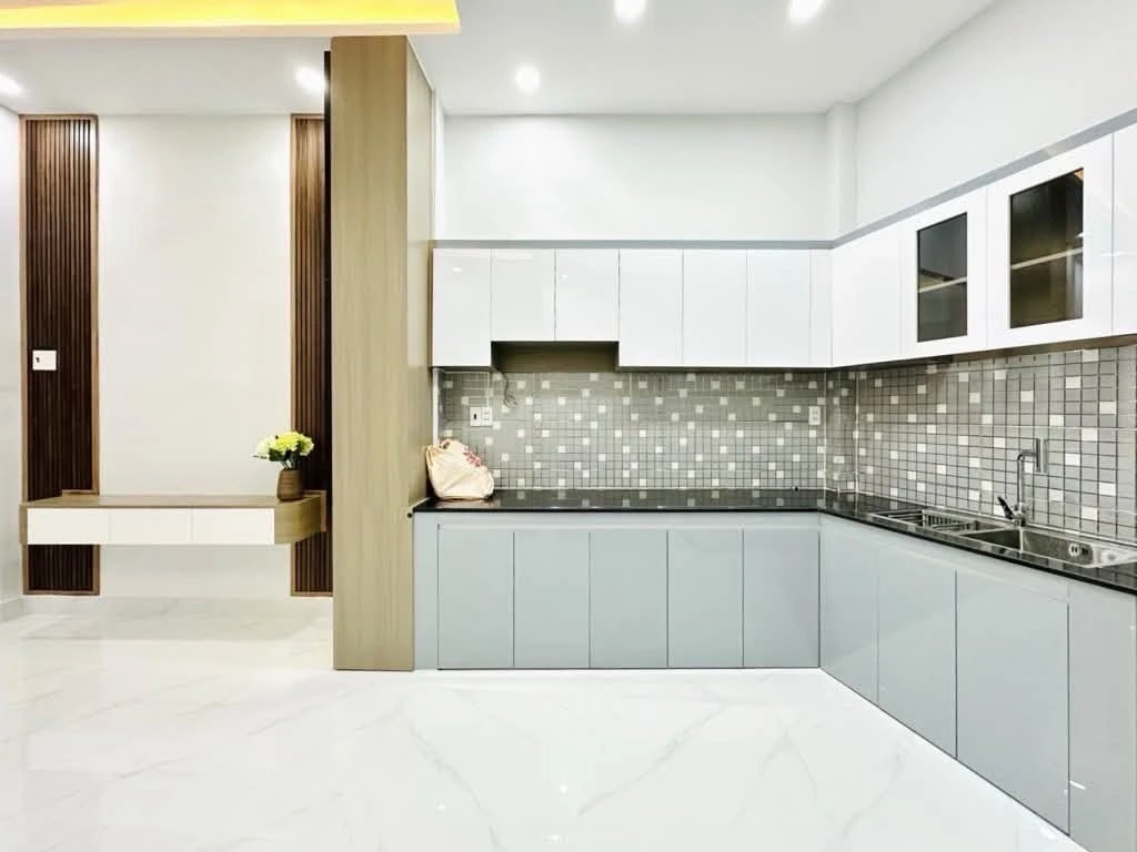 Bán nhà phố 32m2 x 3 tầng, 4 phòng ngủ Bình Thạnh, giá 5 tỷ - Ảnh thu nhỏ 2