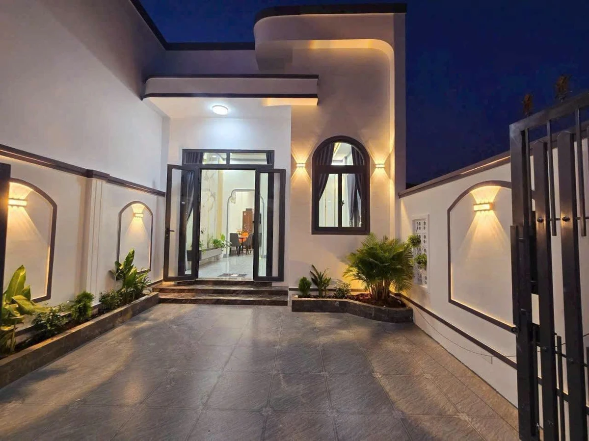 Bán nhà mới Phú Tân 85m2, 2 phòng ngủ, 1.35 tỷ - Ảnh thu nhỏ 4