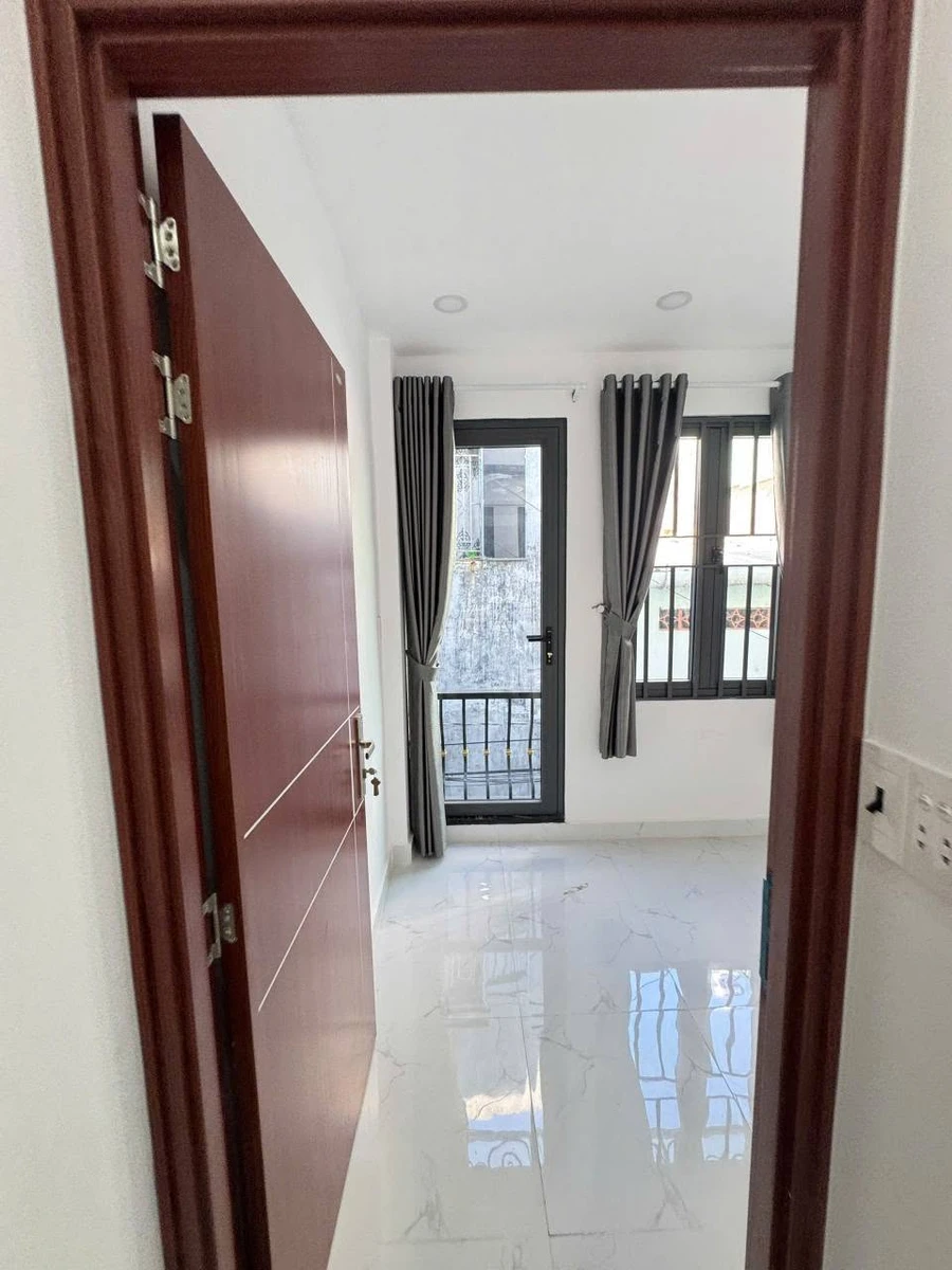 Bán nhà mặt tiền 2 tầng 2PN 22m² Bình Trị Đông - Ảnh thu nhỏ 3